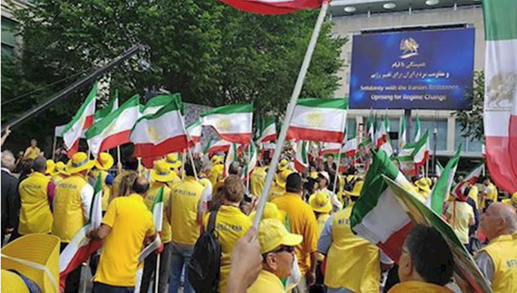 Manifestation impressionnante de la diaspora iranienne à Washington