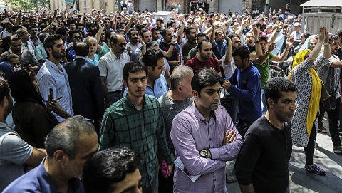 Washington_Times_Reports_on_MEK_Role_in_Iran_Protests-480