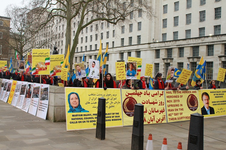 Les Iraniens marquent à Londres le 40e jour de la mort des victimes du soulèvement en Iran