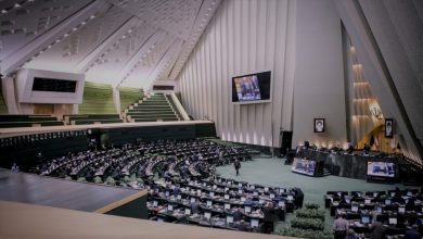 Iranian-regimes-parliament