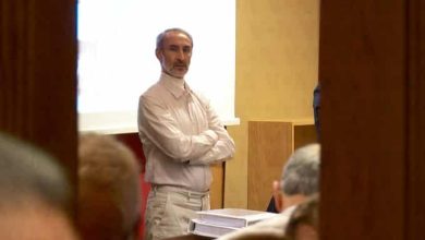 Iran : « Les gardes nous ont sauvagement battus en entrant dans la prison », témoigne un ex-prisonnier au procès de Noury