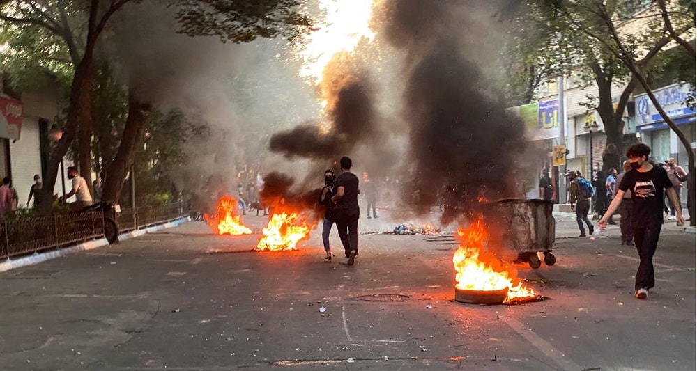 Iran: Le soulèvement national et le rôle des unités de résistance de l’OMPI