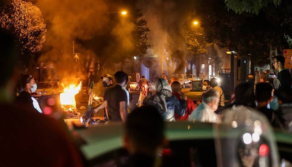 Au 35e jour du soulèvement, poursuite des manifestations à Téhéran et en province