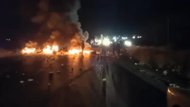 Un 64e jour du soulèvement jalonné de manifestations lors de funérailles dans diverses villes