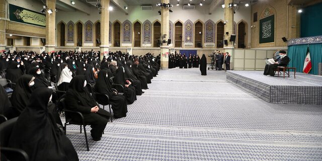 Iran : Comprendre le geste pathétique de Khamenei sur les droits des femmes