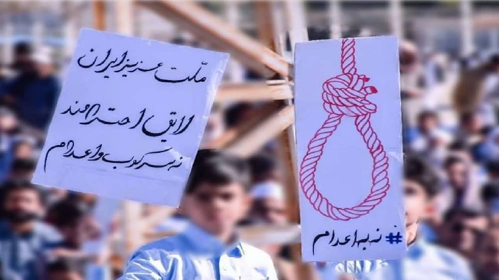 Désespéré face aux manifestations en Iran, Khamenei appelle à plus de violence