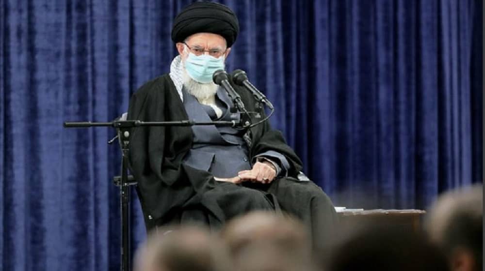 Cinq mois de manifestations en Iran forcent Khamenei à reconnaître l’échec du régime