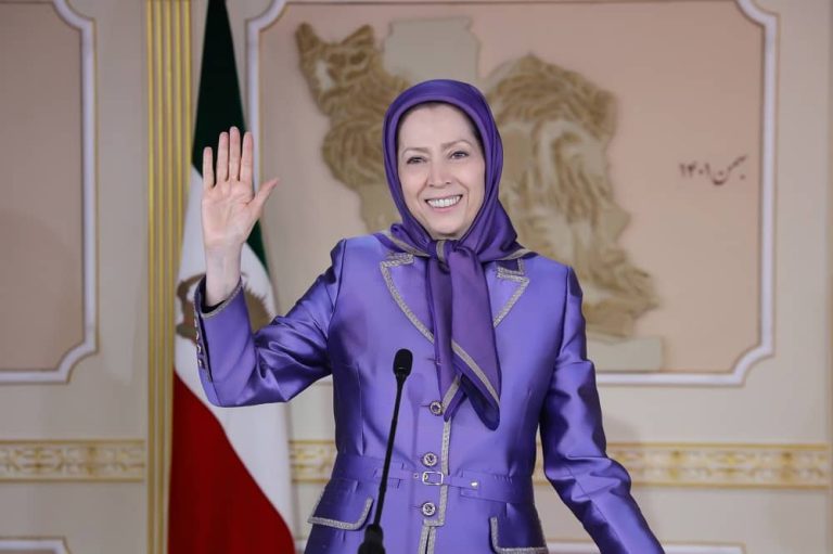 Reportage en direct : Les Iraniens honorent l’héritage de la révolution de 1979 et appellent à un Iran démocratique