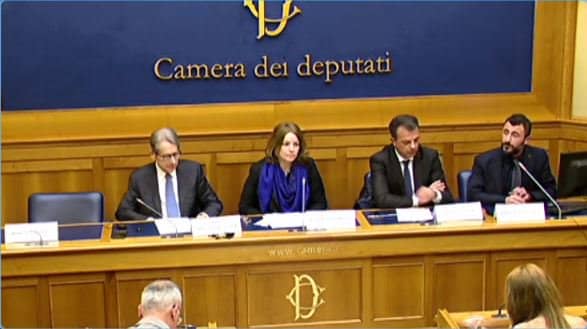 Les parlementaires italiens appellent à une politique de fermeté face au régime en Iran