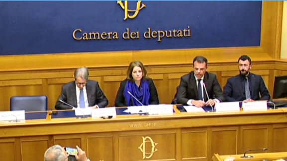 Les parlementaires italiens appellent à une politique de fermeté face au régime en Iran