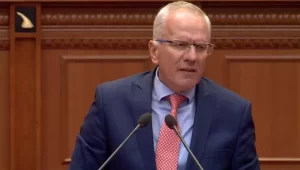 Des politiciens albanais expriment leur indignation face à l’attaque contre l’opposition iranienne