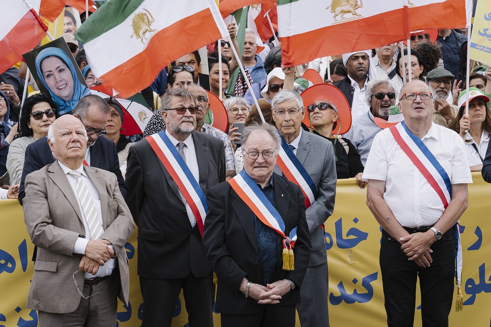 Jean-Pierre Brard : En Iran face à la dictature il y a une alternative