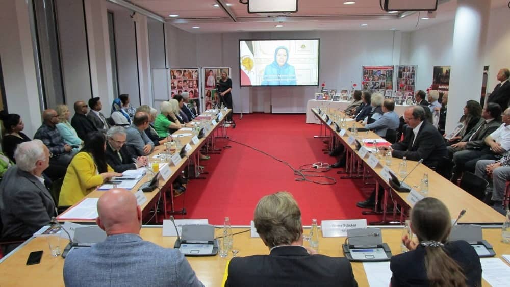 En Allemagne, une coalition multipartite soutient le soulèvement du peuple iranien et le plan en dix points de Maryam Radjavi