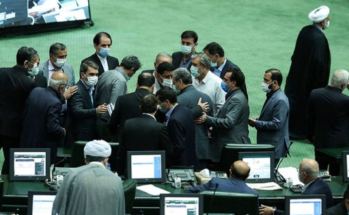 Exploitant le conflit à Gaza, le régime iranien accélère son projet de consolidation politique