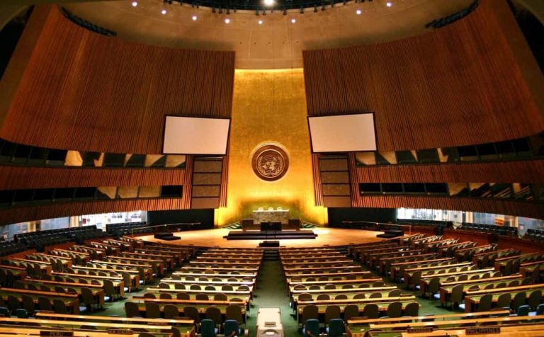 Adoption de la 70ème résolution de l’ONU à l’Assemblée générale condamnant les violations des droits humains en Iran