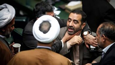 Crise et luttes intestines à l’approche de la simulacre d’élection présidentielle en Iran