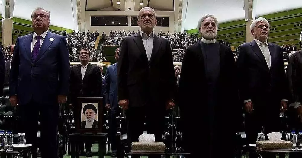 La cérémonie d’investiture de Massoud Pezeshkian révèle les faiblesses et les priorités du régime iranien