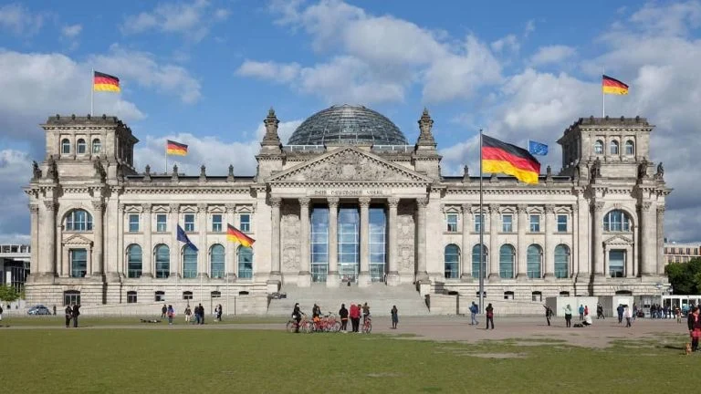 Le comité de solidarité allemand pour un Iran libre dénonce l’exécution imminent de trois prisonniers politiques iraniens