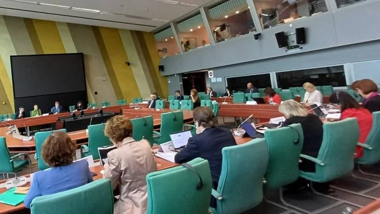 Maryam Rdajavi à Strasbourg : il est temps que l’Europe soutienne le peuple iranien