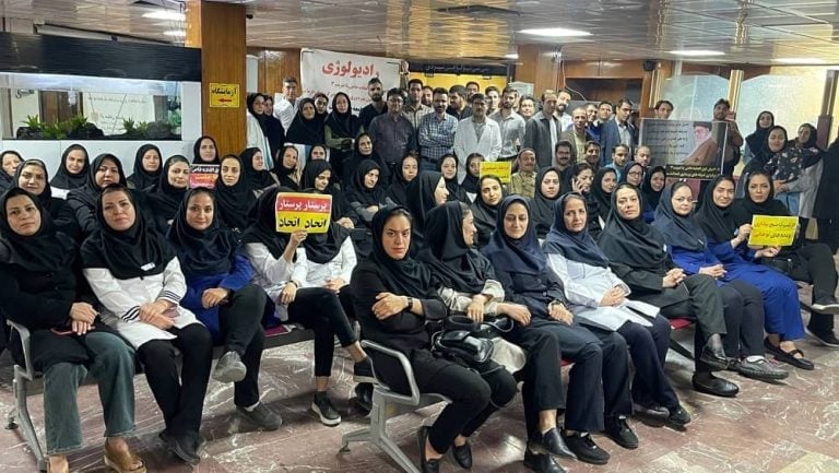 Iran : grèves et manifestations contre les difficultés économiques