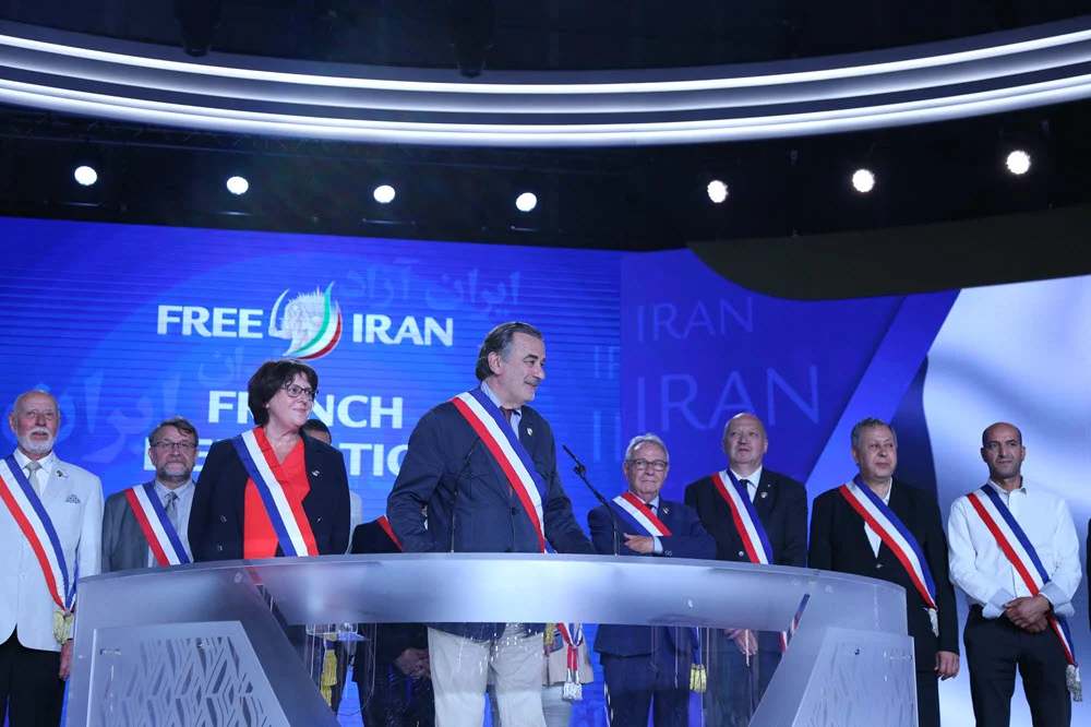 580 maires de France dénoncent les exécutions en Iran