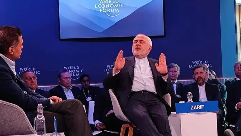 Khamenei envoie Zarif à Davos pour détourner la pression internationale