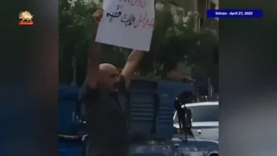 Manifestations en Iran : Un manifestant de Téhéran arrêté après avoir crié « Mort à Khamenei » en plein jour