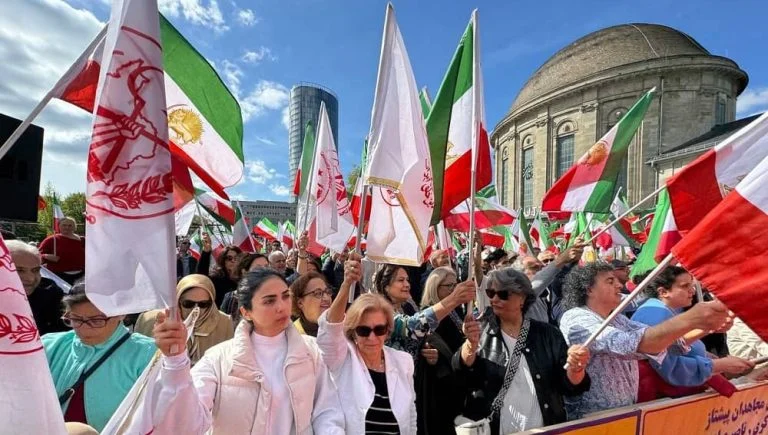 Commémoration internationale à la mémoire des martyrs des exécutions politiques sous le shah d’Iran