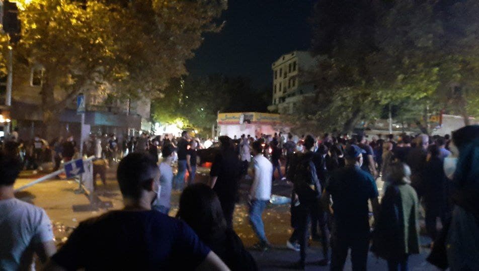 L’effondrement économique de l’Iran s’aggrave : 80 % de la population est confrontée à la pauvreté