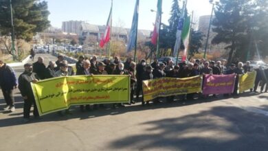 Des manifestations éclatent dans de nombreux secteurs en Iran suite à l'effondrement du rial et à l'aggravation de la corruption du régime