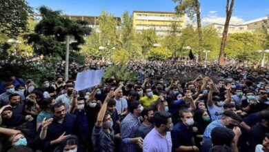 Quatorzième nuit : affrontements dans 30 points de Téhéran et plusieurs villes d’Iran