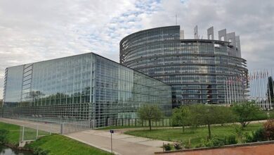D’anciens dirigeants européens exhortent l’UE à inscrire les Gardiens de la révolution iraniens sur la liste noire et à soutenir le soulèvement pro-démocratie