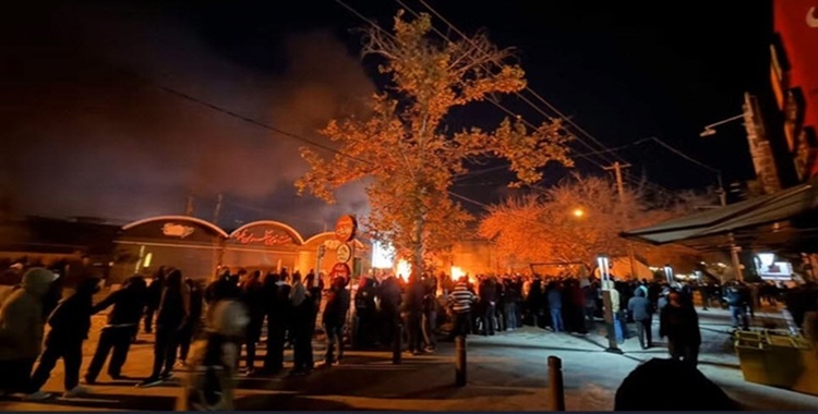 Révolte en Iran/ 25e jour : Les affrontements se poursuivent dans les villes, le régime déclare la guerre au peuple