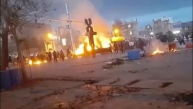 Manifestations nocturnes à Téhéran, Arak, Songhor, Islamabad-e Gharb et Ispahan aux cris de « Cette année est une année du sang, Seyed Ali sera renversé »