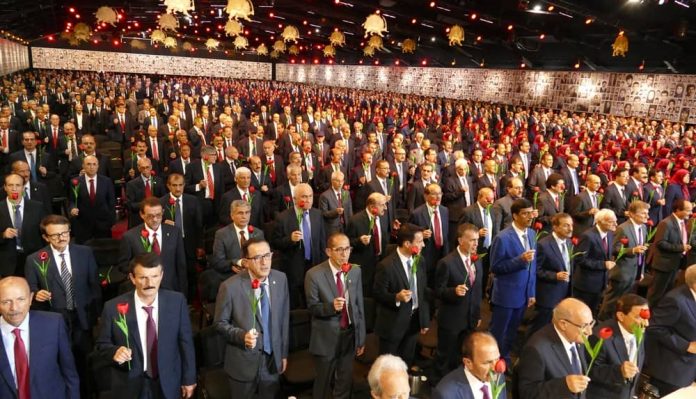 Deuxième journée du sommet « Iran libre 2026 » : des dirigeants internationaux soutiennent l’alternative du CNRI et rejettent la monarchie et la théocratie