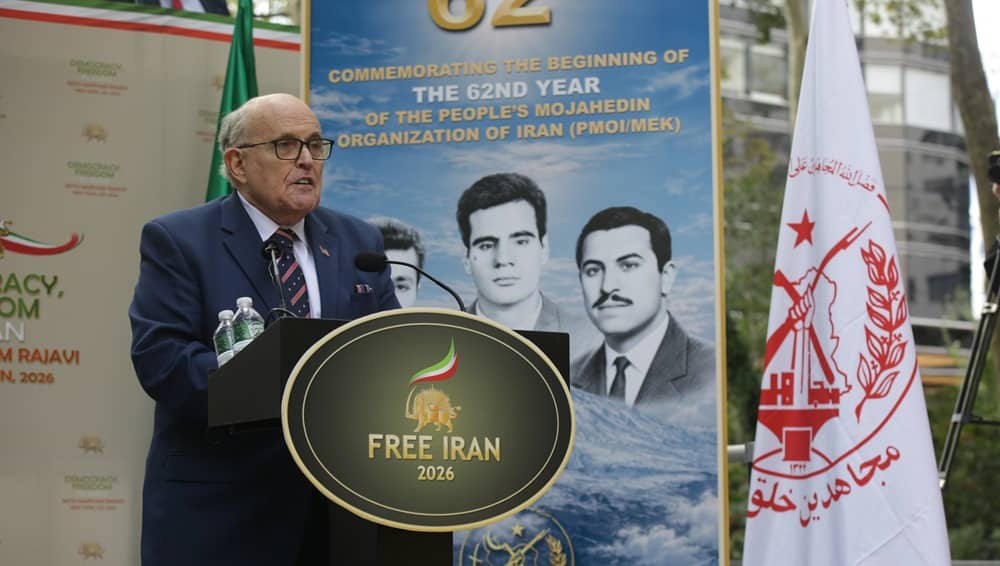 Le maire Giuliani appelle à soutenir le changement démocratique en Iran lors d’un rassemblement devant l’ONU